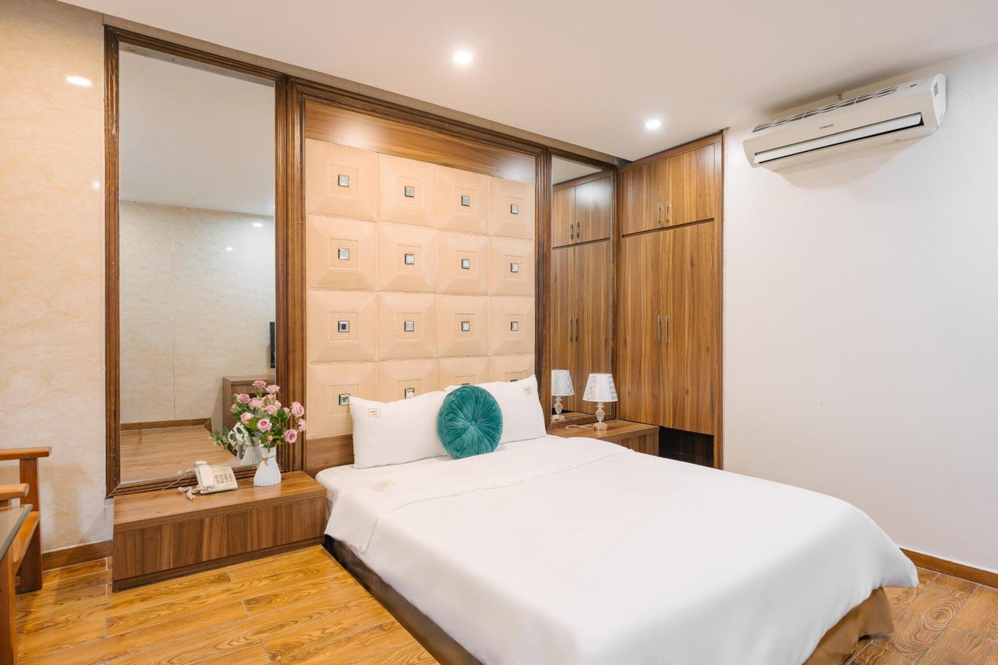 The Ky Moi Hotel And Spa - Ha Noi Center- Near Vincom Ba Trieu Hanoi Exterior foto